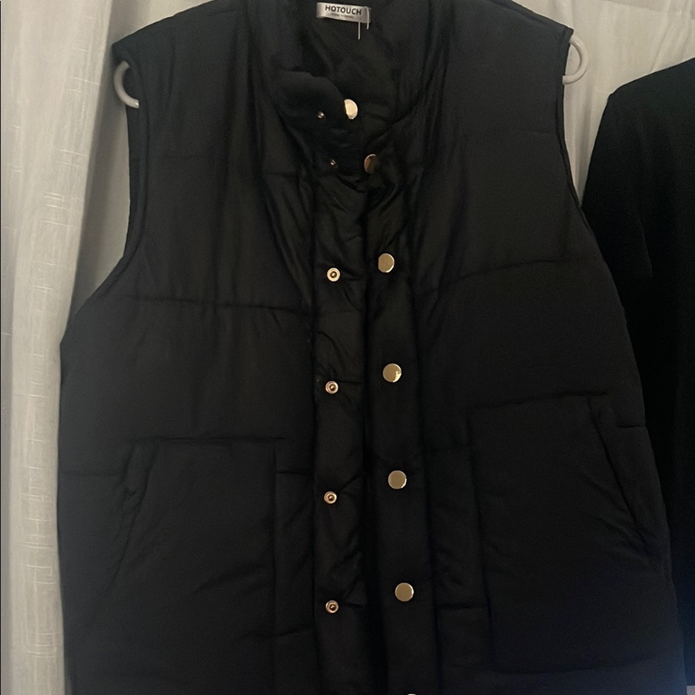 Black Puffer Vest for Women nwt
